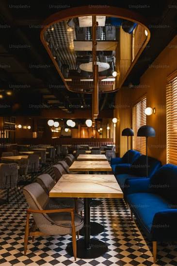 Guests Dining